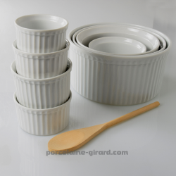 Ce moule à soufflé est très pratique pour réaliser vos préparations sucrées et salées./Existe en 8 tailles./40cl