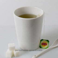 Gobelet  ou Verre conique 35cl ht 10.8cm/ 
