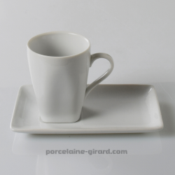 Tasse pour Capuccino, originale grace a sa base carrée et son bord rond. /Contenance 15cl./Se complète avec sa sous tasse, ref 7