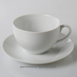 Tasse à dejeuner Louvre,  Contenance 50cl./Se complète avec la sous tasse, ref 6099./La collection Louvre se décline en trois mo