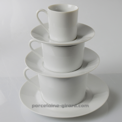 Tasse à Café Empire, /Contenance 10cl./Se complète avec la sous tasse, ref 6408./La collection Empire se décline en trois modèle