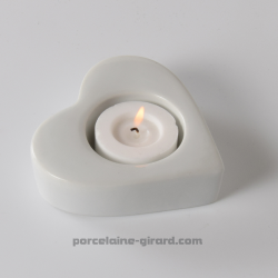 Ce joli petit coeur, tout en finesse et élégance, apportera à votre interieur une touche de romantisme et design. Idéal pour les